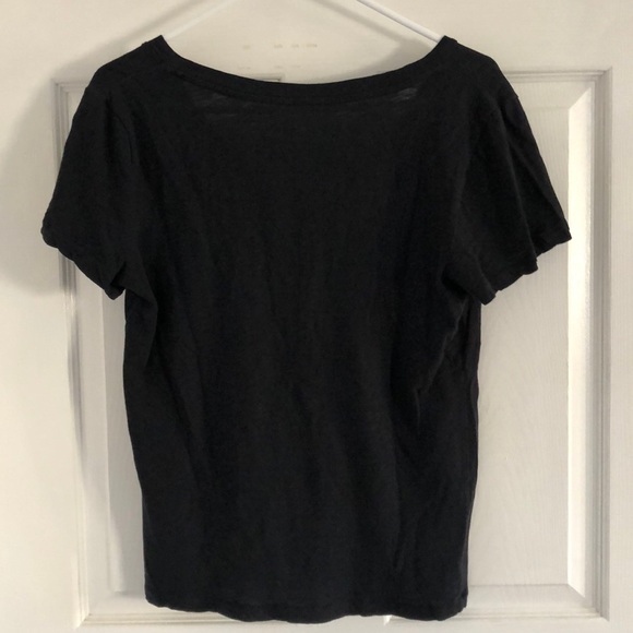 Black Short Sleeve V Neck T-Shirt - Picture 3 of 3